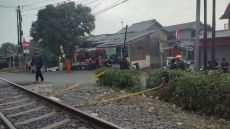 Motor Tertabrak KA Siliwangi...