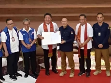 Jadi Paslon Pertama...