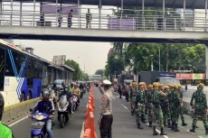 Jelang Pendaftaran Paslon,...