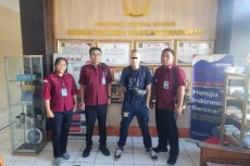 Imigrasi Denpasar Deportasi...