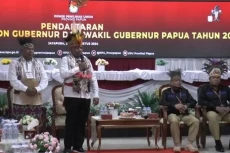 Diusung 17 Parpol, Mathius...