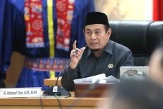 Pekan Depan Pimpinan...