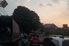 Arus Lalu Lintas dari...