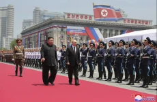Apakah Rusia dan Korea...