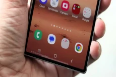 Pengguna Samsung Kini...