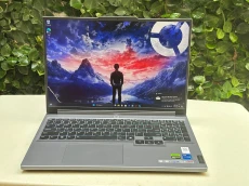 Review Lenovo Legion...