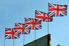 Inggris Terbelit Utang,...