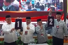 4 Pasangan Cagub dan...