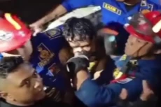 Jambret HP Tersangkut...