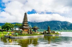 9 Rekomendasi Tempat...