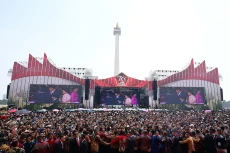 Kemeriahan HUT Ke-79...