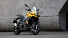 Bertenaga Buas, Triumph...