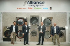 Geliat Bisnis Laundromat,...