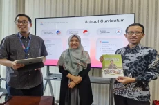 Sekolah Kharisma Bangsa...