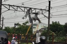 Seng Nyangkut di LAA,...
