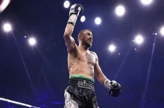 Akankah Vasiliy Lomachenko...