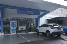 Pengembangan SPKLU yang...