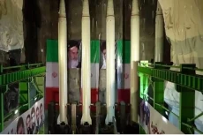 Iran Dilaporkan Serang...