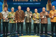 Pemprov Jatim Sabet...