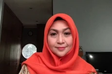 3 Artis Indonesia yang...