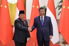 Hikmahanto Pertanyakan...