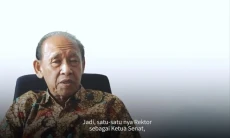Mantan Rektor UGM Prof...