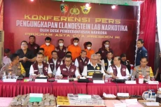 Tersangka Peracik Narkoba...