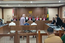 Empat Terdakwa Korupsi...