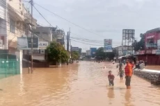 Banjir Kepung 8 Desa...