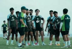 Bermateri Pemain U-22,...