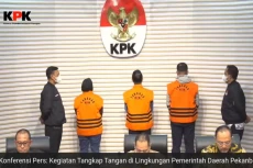 KPK Sita Uang Rp6,8...