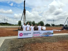 Paramount Petals Groundbreaking...