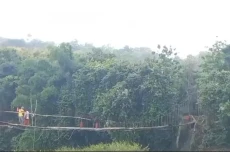 Siswa di Garut Bertaruh...
