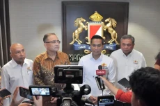 Bangun Kerja Sama Ekonomi...