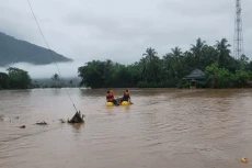 5 Jembatan Putus Akibat...