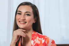 Atiqah Hasiholan Diperiksa...