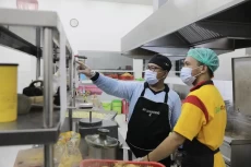 Program Makan Bergizi...