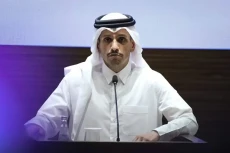 Qatar Berupaya Cabut...