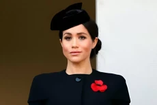 Meghan Markle Bikin...