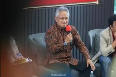 Riwayat Pendidikan Mendikti...