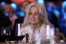 Profil Miriam Adelson,...