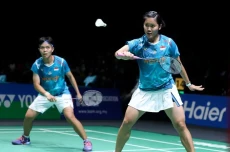 Lanny/Fadia Rebut Tiket...