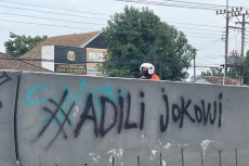 Vandalisme Adili Jokowi...
