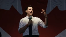 PM Trudeau: Trump Serius...