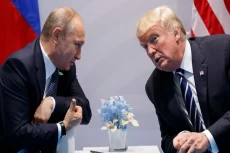 Donald Trump dan Vladimir...