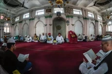 Agama Warga Negara Nepal...