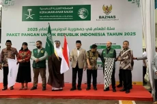 Raja Salman Bagikan...