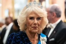 Ratu Camilla Kembali...