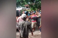 Duel Carok di Lumajang:...