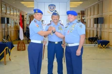 Kolonel Pom Seprianus...